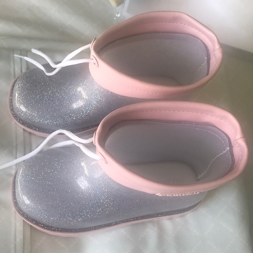 Mini Melissa boots